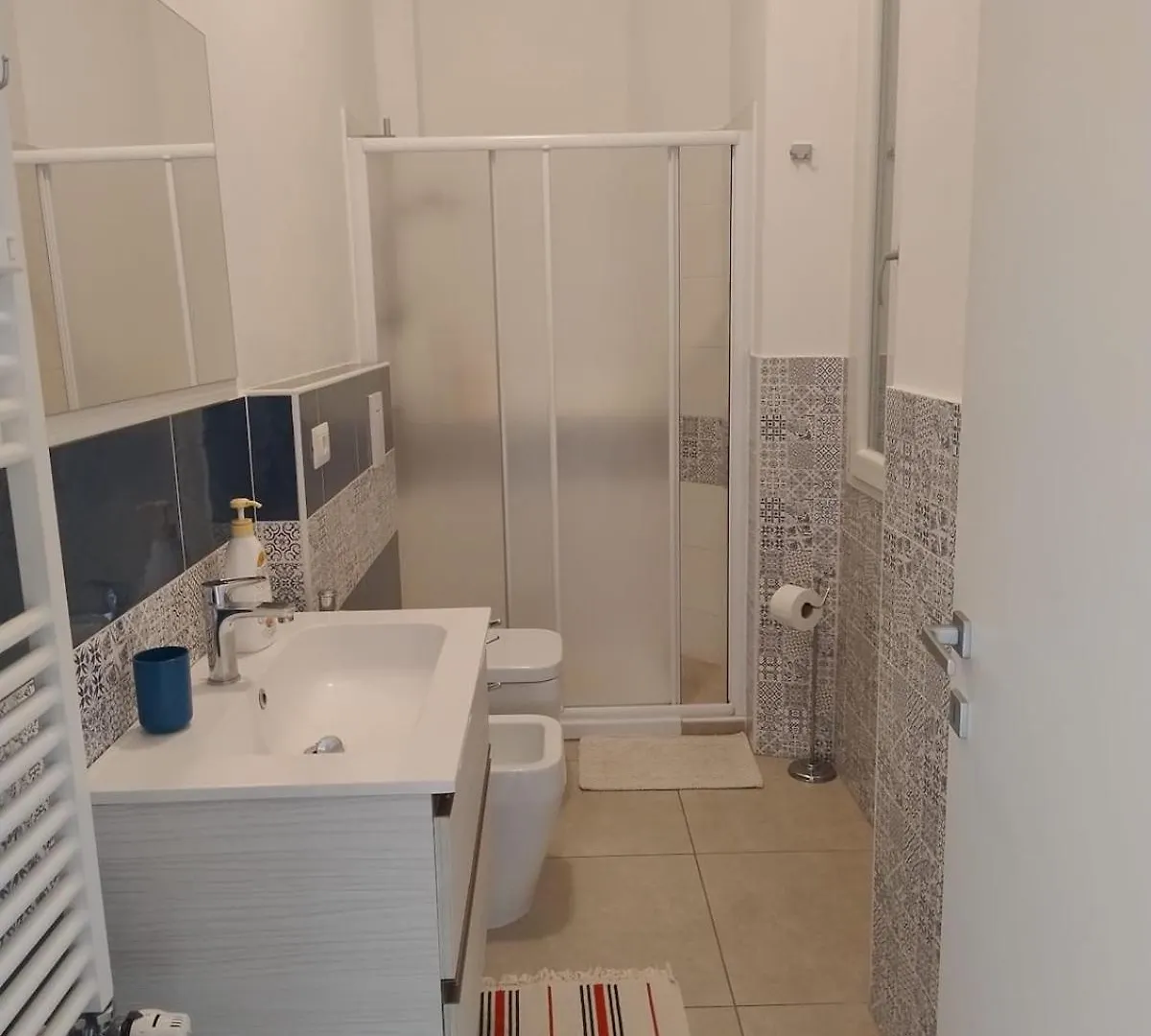 Renovated Apartment Near Metro And Station - Bnb Laurana Milánó